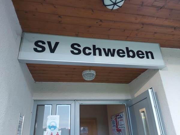 Sportplatz im Dorf - Flieden-Schweben