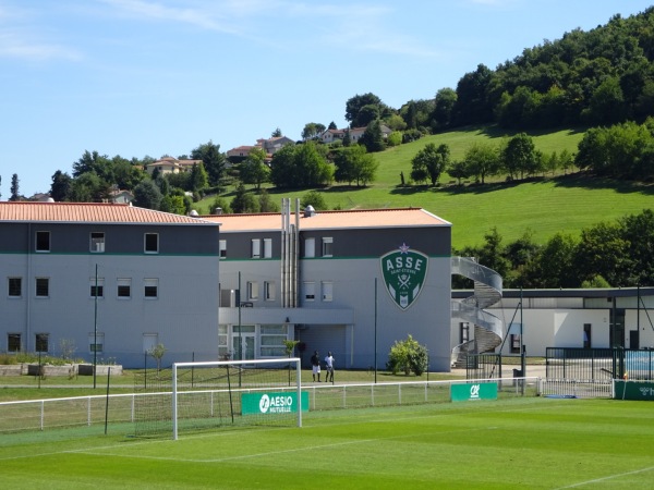Stade Aimé Jacquet - L'Étrat