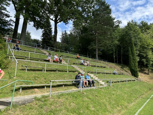 Stadion auf dem Hungerberg - Gessertshausen-Margertshausen