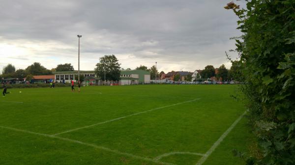 Stadion Kleine Heide B-Platz - Wunstorf-Luthe