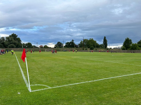 Stadion MOSiR Boisko obok 3 - Kostrzyn nad Odrą