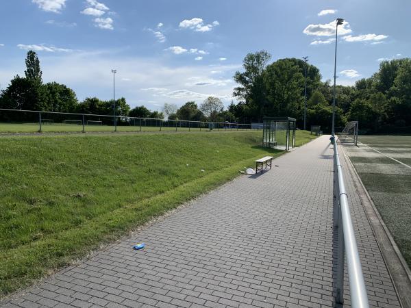 Sportzentrum Unterrieden beim Glaspalast Platz 2 - Sindelfingen