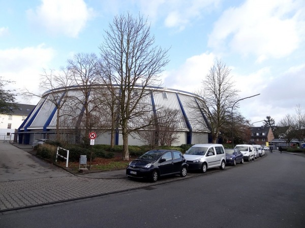 Rundsporthalle Troisdorf - Troisdorf