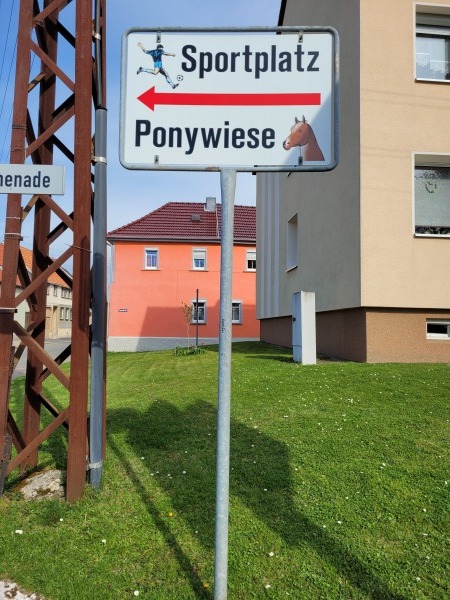 Sportpark Ponywiese - Greußen-Großenehrich