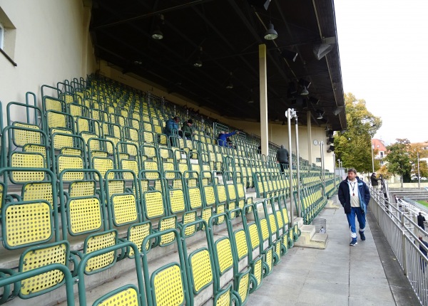 Städtisches Stadion an der Dantestraße - München-Moosach