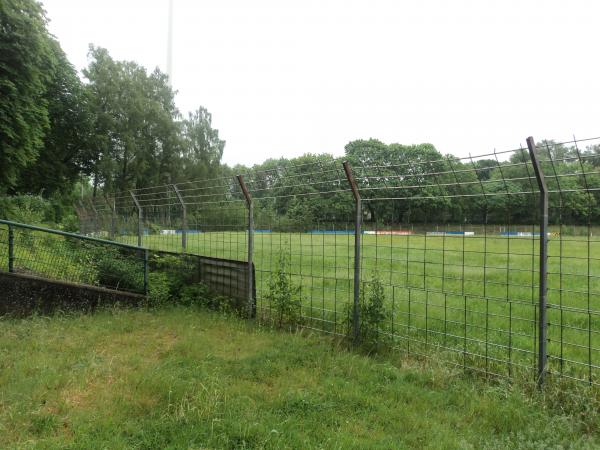 Stadion am Hermann-Löns-Weg - Solingen-Ohligs