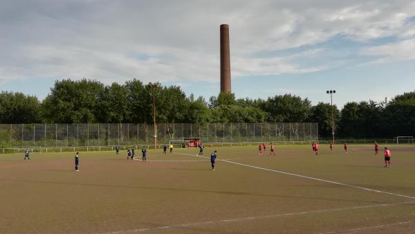 Bezirkssportanlage Am Rönsbergshof - Duisburg-Beeck