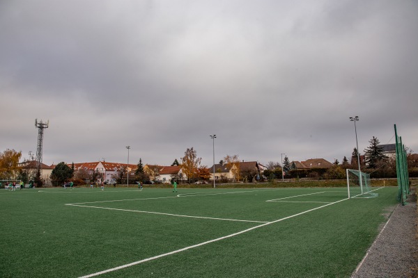 Fotbalove  hřiště Olympia Seberov - Praha-Šeberov