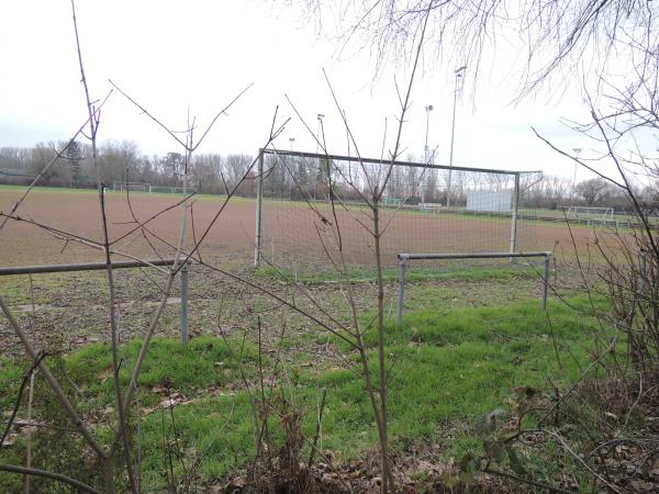 TSV-Sportstadion Nebenplatz - Trebur