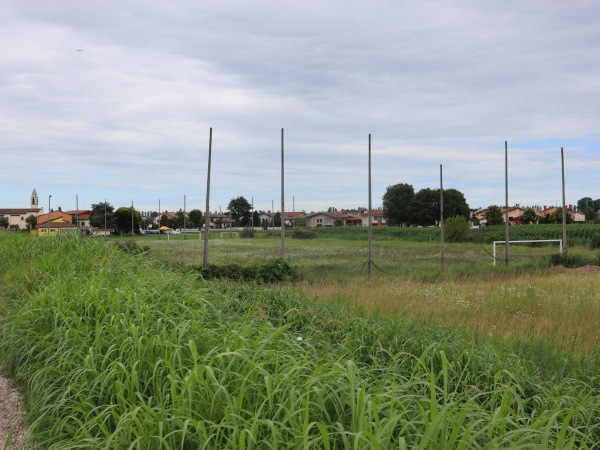 Campo Sportivo di Lova - Lova
