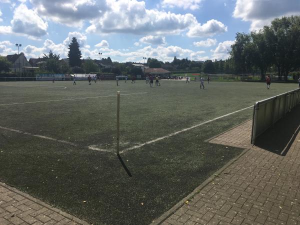 REWE REINARTZ STADION Nebenplatz - Aachen-Eilendorf