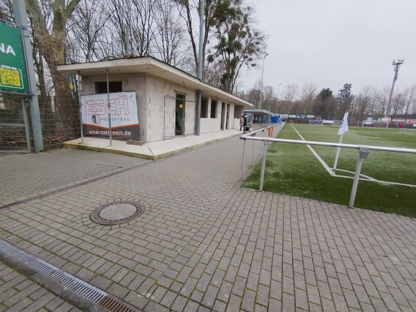 Franz-Farnschläder-Stadion Nebenplatz - Bornheim/Rhein