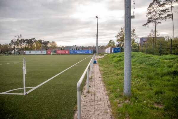 Waldstadion Klostergarten B-Platz - Steimbke