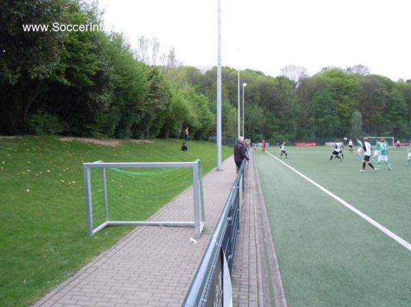 Sportanlage Neusser Weg - Düsseldorf-Lohausen