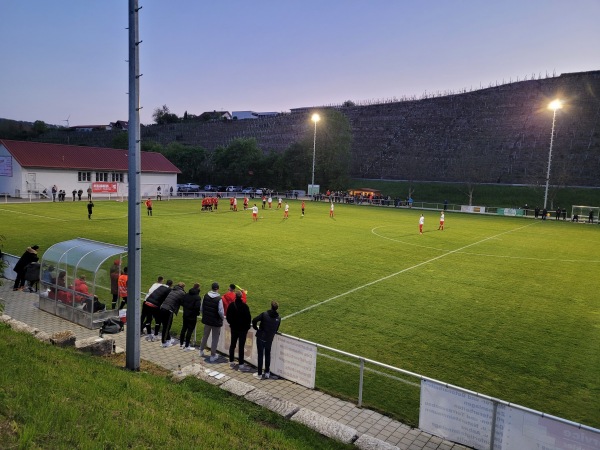 Sportplatz am Neckar - Hessigheim
