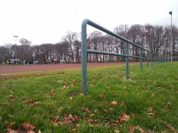 Sportplatz Am Birkenberg B - Leverkusen-Opladen