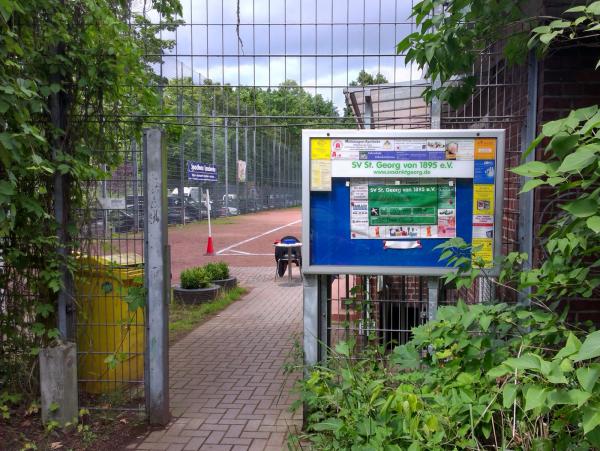 Sportplatz Quellenweg - Hamburg-Hamm