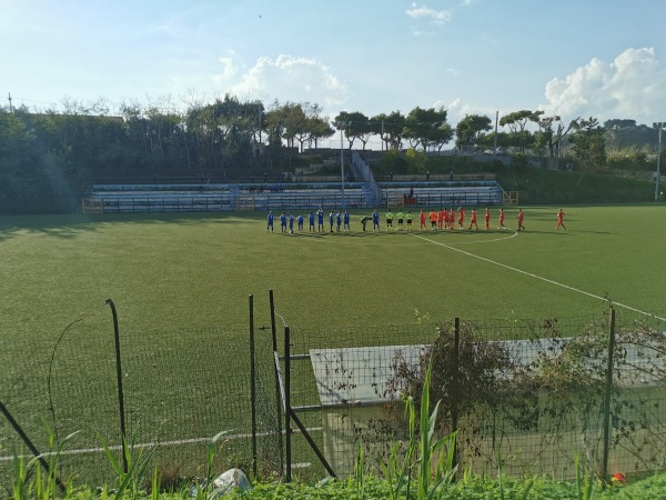 Stadio Comunale Di Baia-Bacoli Tony Chiovato - Bacoli