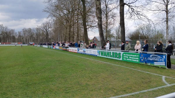 Platz bei Postels - Vollersode-Bornreihe