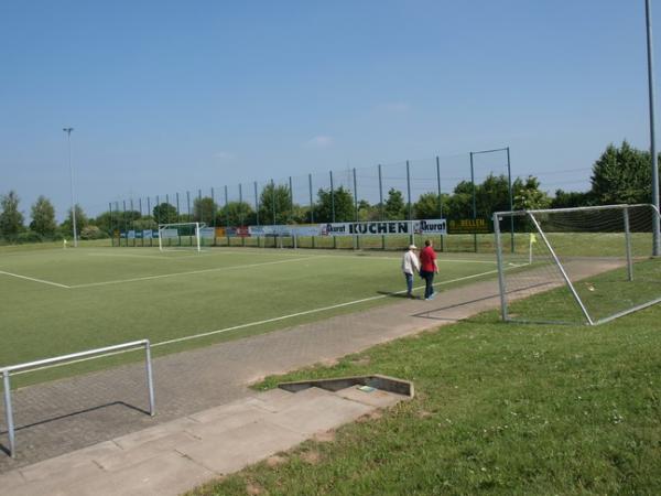 Bezirkssportanlage Nievenheim Platz 2 - Dormagen-Nievenheim