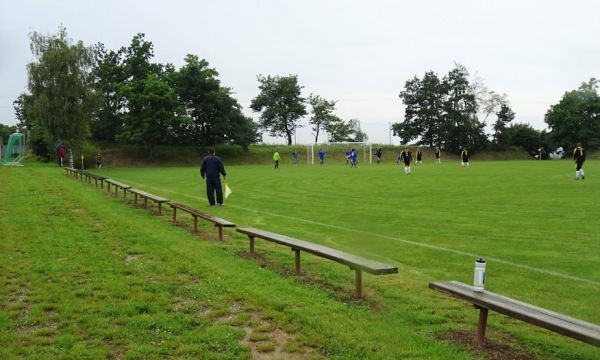 Fotbalove hřiště Pavlice - Pavlice