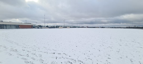 Kompleks wielofunkcyjny Stadion Sportowy - Ożarowice