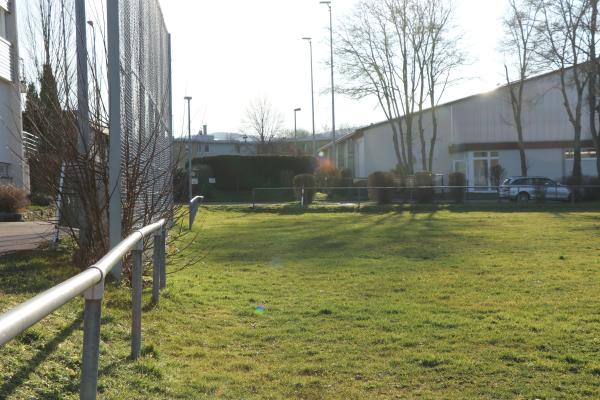 Sportplatz Wiesengarten - Weinstadt-Endersbach