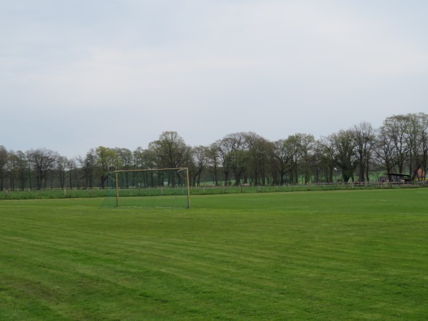 Waldstadion B-Platz - Garbsen-Stelingen