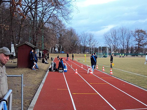 Friedrich-Ludwig-Jahn-Sportplatz 2 - Schöneiche bei Berlin