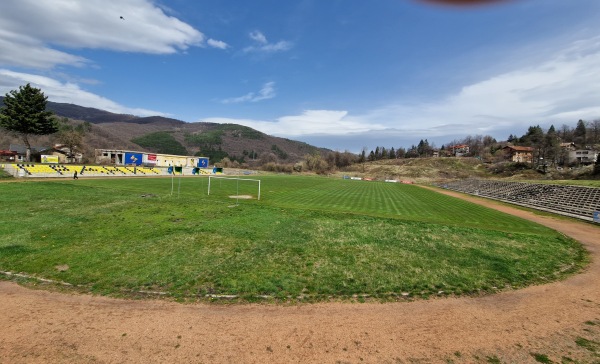 Vladaya Stadion - Vladaya