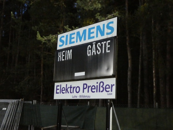 Michael-Höhbauer-Stadion - Luhe-Wildenau
