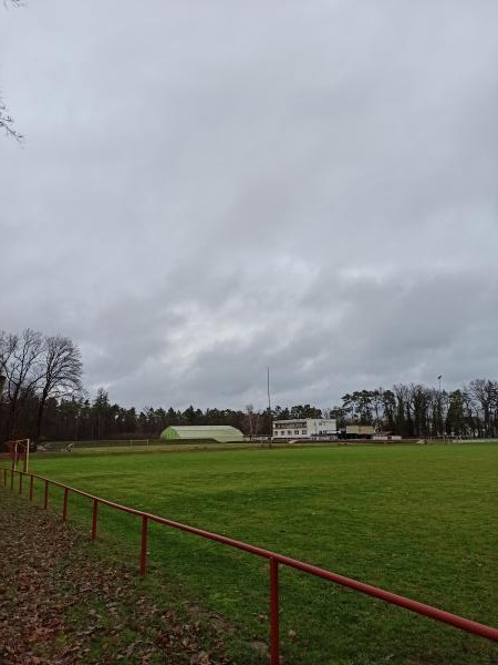 Waldstadion Nebenplatz 1 - Weingarten/Baden-Waldbrücke