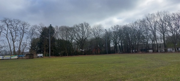 Sportplatz an der alten Schule - Beverstedt-Langenfelde