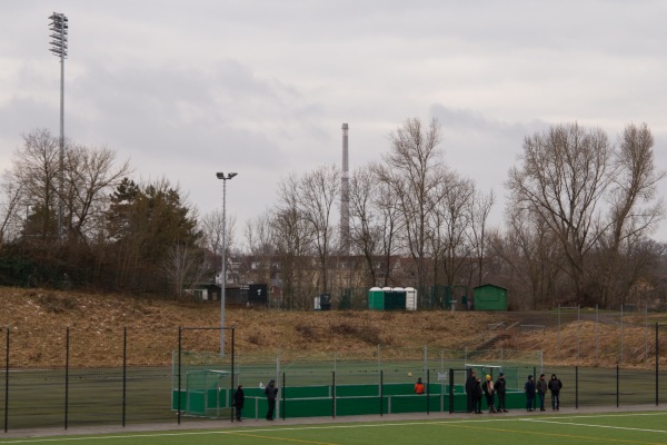 Alfred-Kunze-Sportpark Platz 4.2 - Leipzig-Leutzsch