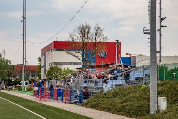 Illovszky Rudolf Stadion Sportcentruma Műfű - Budapest