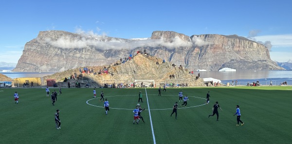 Uummannaq Stadion - Uummannaq