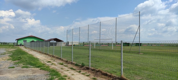 Boisko w Grobnikach - Grobniki
