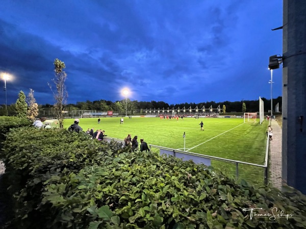 Stadion im ATS-Sportpark - Kirchheim bei München-Heimstetten