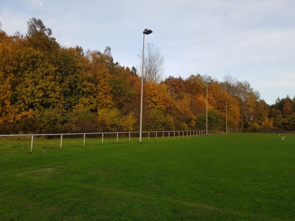 Knövi-Sportpark am Möhlenkamp C-Platz - Bordesholm
