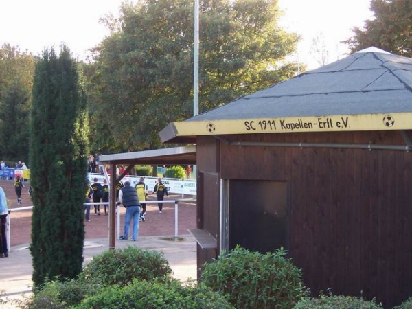 Jupp-Breuer-Stadion - Grevenbroich-Kapellen