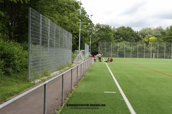 Sportgelände Fasanenhof Platz 2 - Stuttgart-Fasanenhof