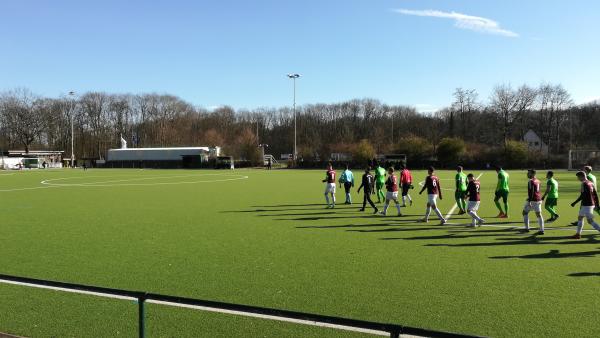 Wolfgang-Hoffmann-Sportplatz - Oberhausen/Rheinland-Klosterhardt