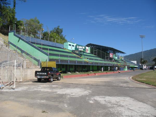 Estadio Nacional Las Delicias - Santa Tecla