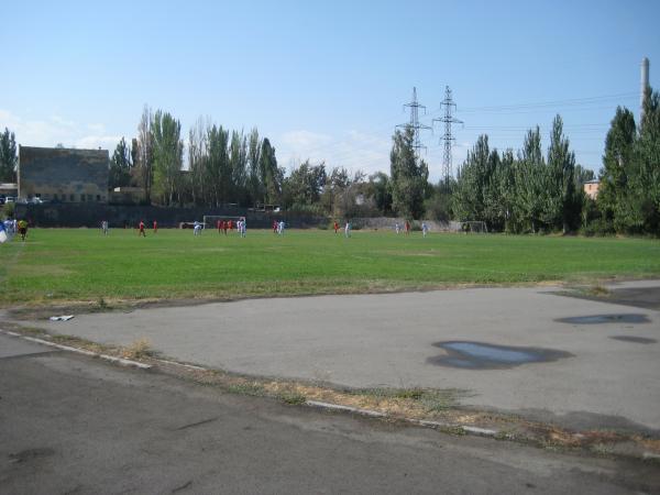 Futbol'noye Pole Shkoly Olimpiyskogo Rezerva - Bishkek