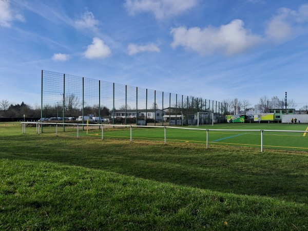 Sportplatz Gübser Weg - Magdeburg-Brückfeld