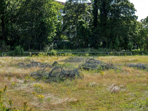 Volksparkstadion Nebenplatz 3 - Duisburg-Rheinhausen