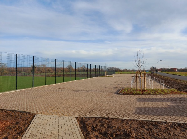 Sportplatz am Dorfgemeinschaftshaus - Bönen-Bramey-Lenningsen