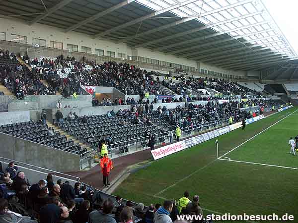 Liberty Stadium - Abertawe (Swansea), SWA