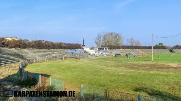 Stadionul Moldova - Roman