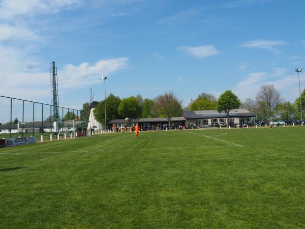 Sportplatz an der Windmühle - Lippetal-Hultrop